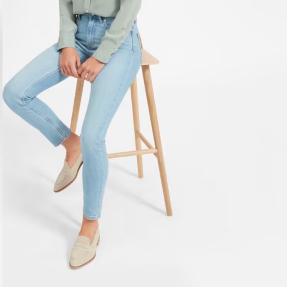 Everlane The Modern Loafer in Stone Suede - Picture 2 of 15